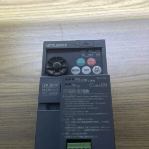 Biến tần MITSUBISHI FR-E720-0.1K 3 pha 220VAC 0.1kW hàng mới 90%