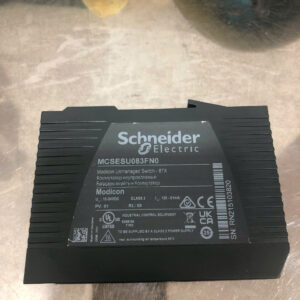 Switch 8 ports Schneider MCSESU083FN0 cũ